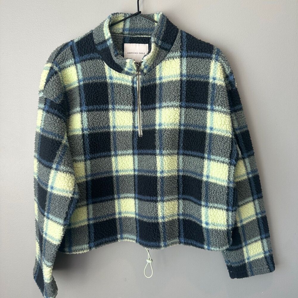 American Eagle Green Plaid Crop Sherpa Womens Small